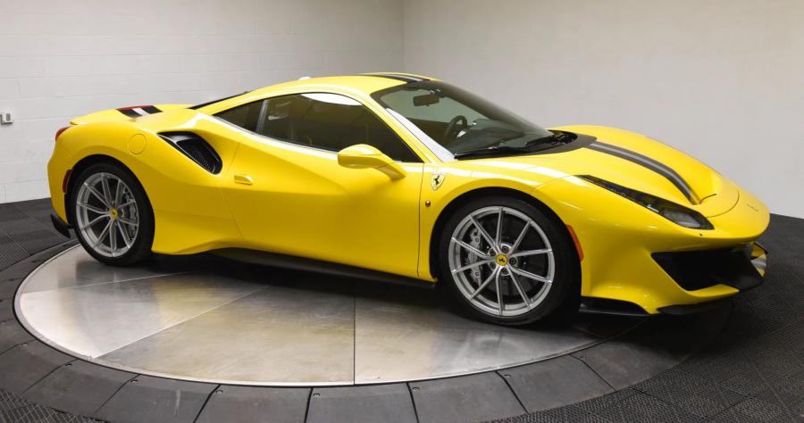  Ferrari 488 Pista 2019 года  (фото 4 из 53)